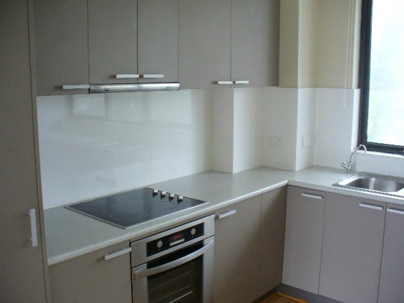 15 Northcliffe Terrace, Surfers Paradise QLD 4217