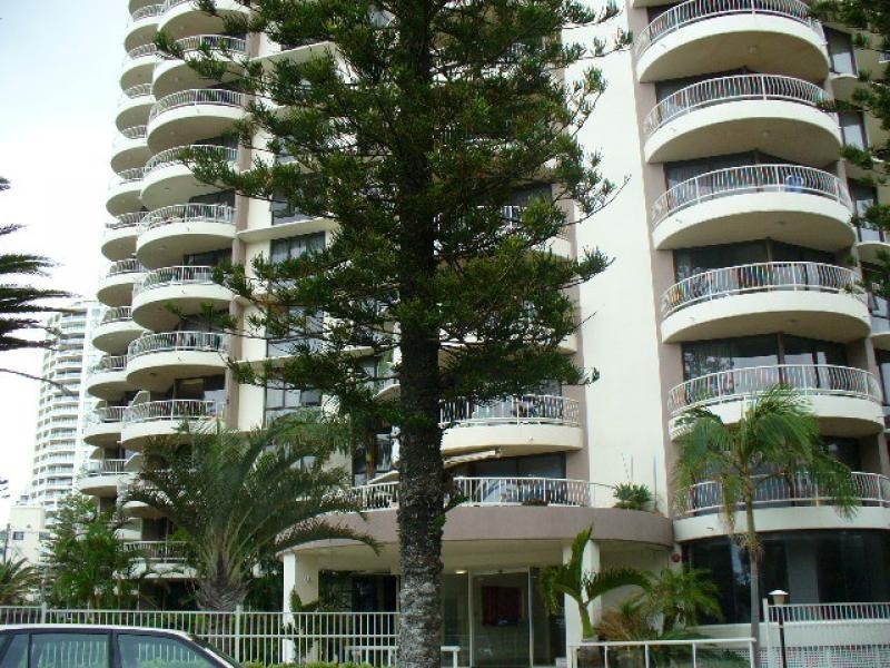 15 Northcliffe Terrace, Surfers Paradise QLD 4217