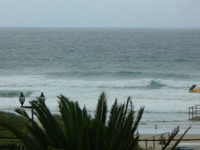 15 Northcliffe Terrace, Surfers Paradise QLD 4217