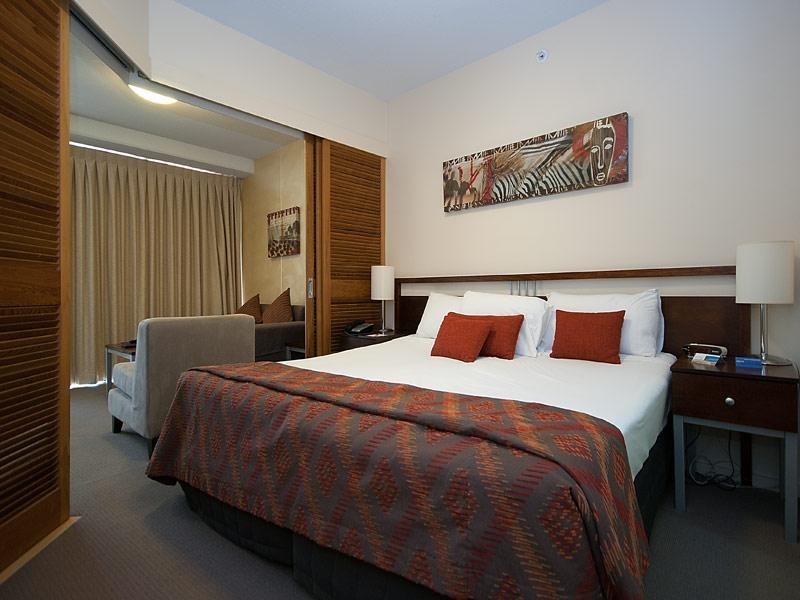 903/42 Surf Parade, Broadbeach QLD 4218