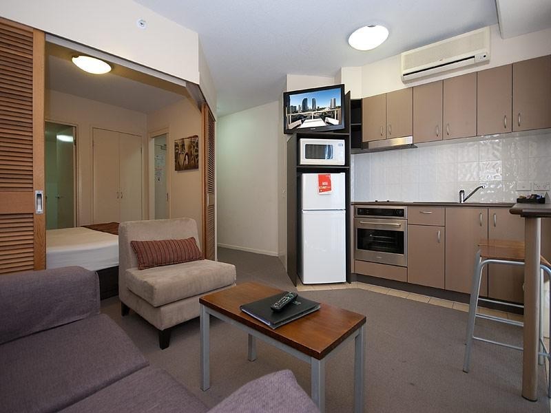 903/42 Surf Parade, Broadbeach QLD 4218