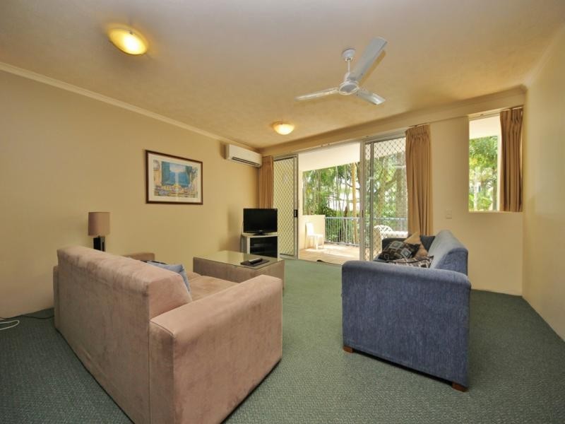 154/10 Alexandra Avenue, Broadbeach QLD 4218