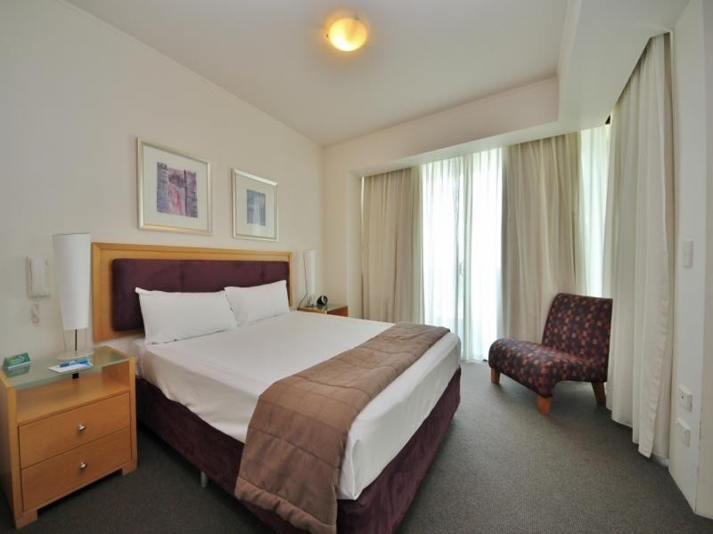 2685 Gold Coast Highway, Broadbeach QLD 4218