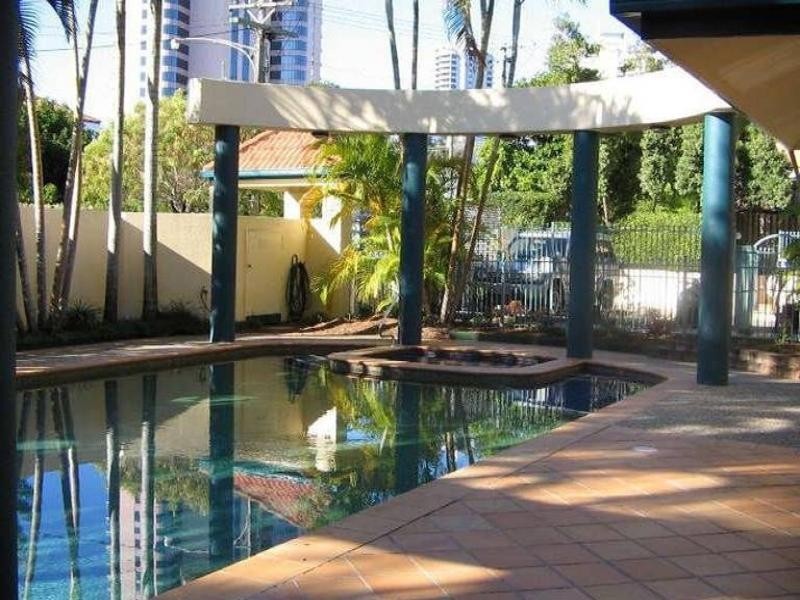 12 Monte Carlo Ave, Broadbeach QLD 4218