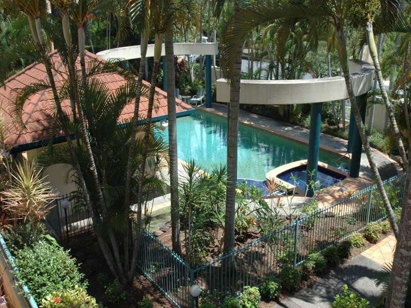 12 Monte Carlo Ave, Broadbeach QLD 4218