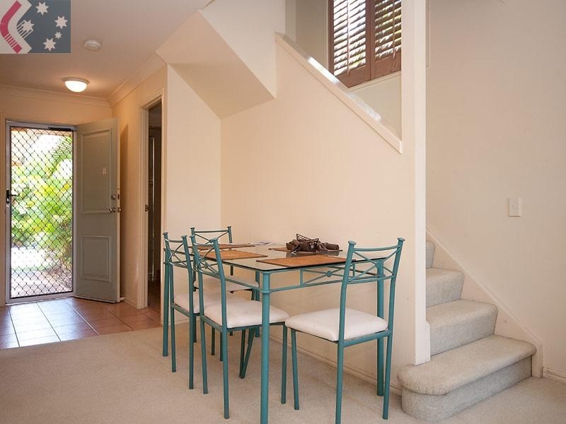 175/215 cottesloe drive, Mermaid Waters QLD 4218