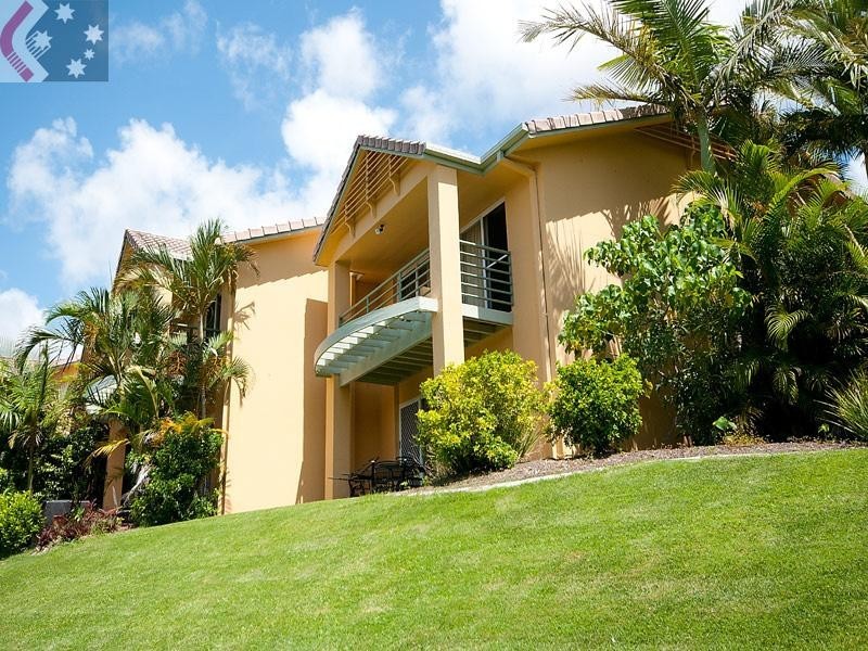 175/215 cottesloe drive, Mermaid Waters QLD 4218