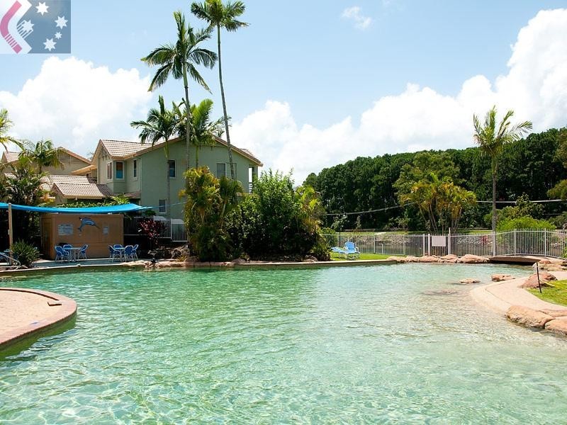 175/215 cottesloe drive, Mermaid Waters QLD 4218