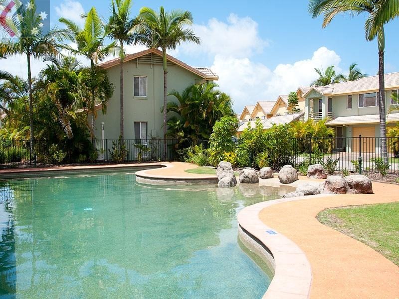 175/215 cottesloe drive, Mermaid Waters QLD 4218