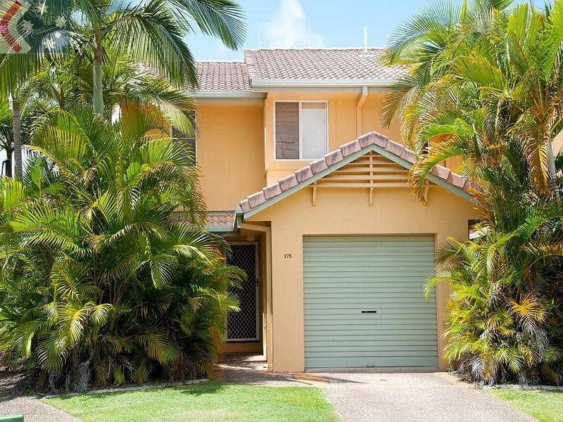 175/215 cottesloe drive, Mermaid Waters QLD 4218