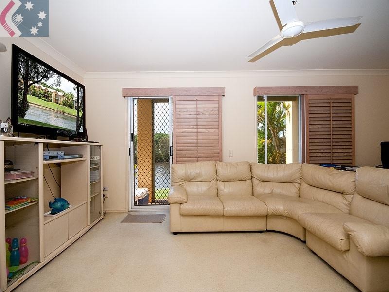 175/215 cottesloe drive, Mermaid Waters QLD 4218