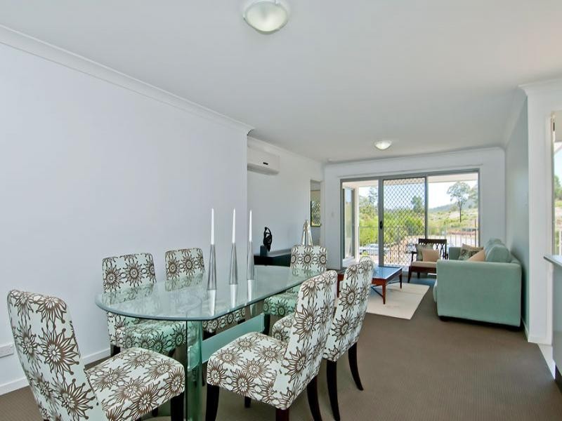 1 McAuley Parade, Pacific Pines QLD 4211