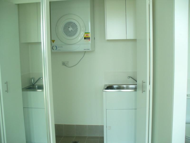 2101/33 T.E Peters, Broadbeach Waters QLD 4218
