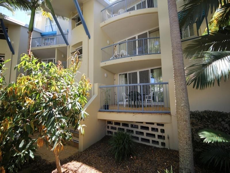 52/10 Alexandra Ave, Mermaid Beach QLD 4218