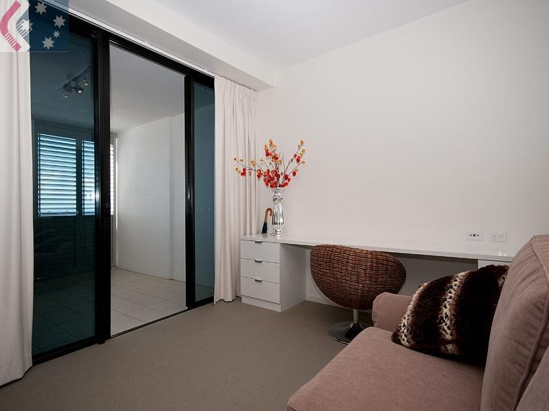 1103/14 GEORGE AVE, Broadbeach QLD 4218