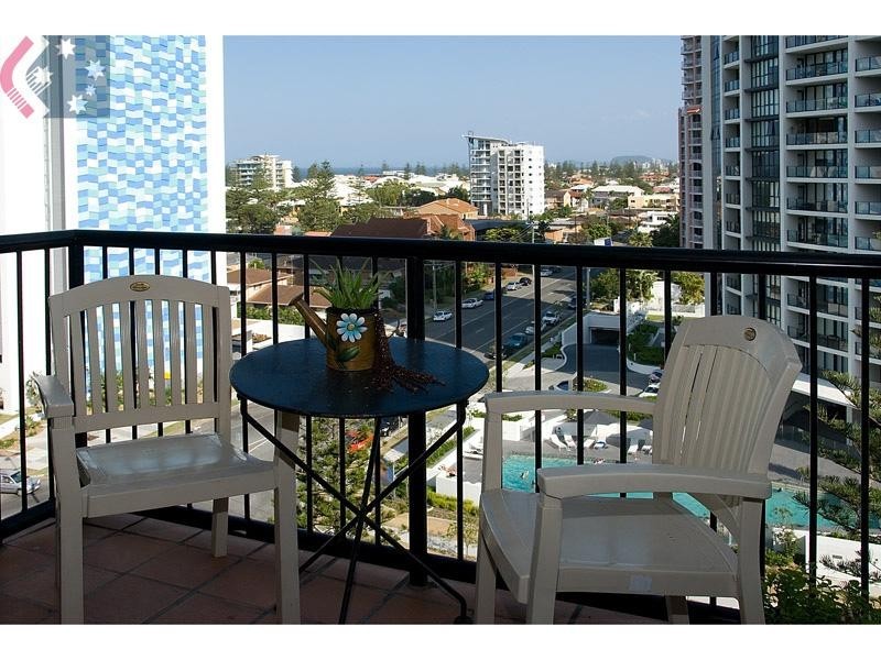 805-2/30 surf parade, Broadbeach QLD 4218