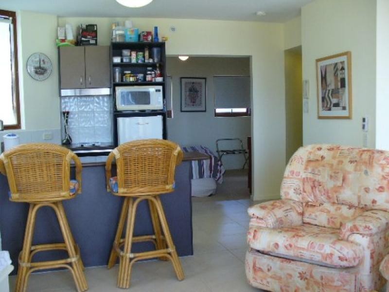 612/42 Surf Parade, Broadbeach QLD 4218