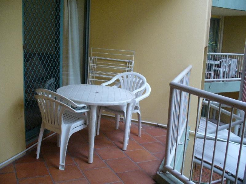 44/2320 Gold Coast Highway, Mermaid Beach QLD 4218