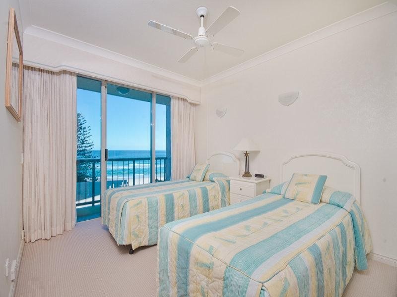 79-1/100 Old Burleigh Road, Broadbeach QLD 4218