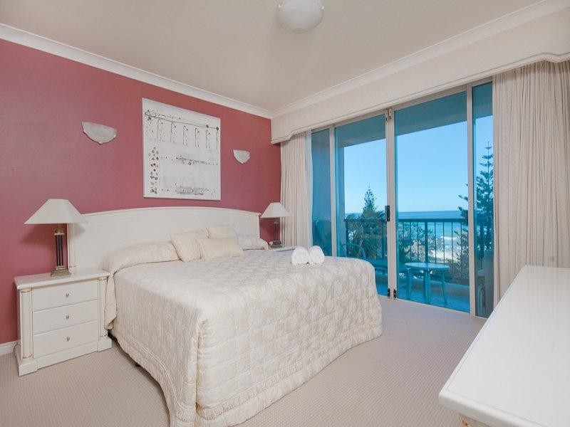 79-1/100 Old Burleigh Road, Broadbeach QLD 4218