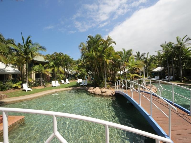 10 Alexandra, Broadbeach QLD 4218