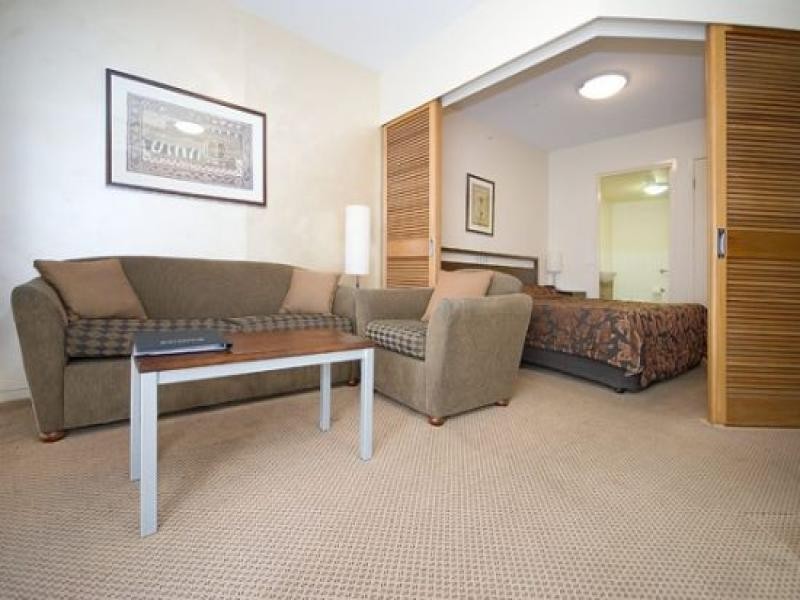 905/42 Surf Parade, Broadbeach QLD 4218