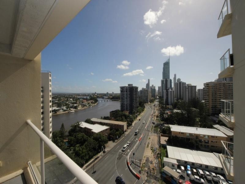 1103/18 Fern Street, Surfers Paradise QLD 4217