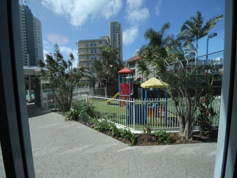 1103/18 Fern Street, Surfers Paradise QLD 4217