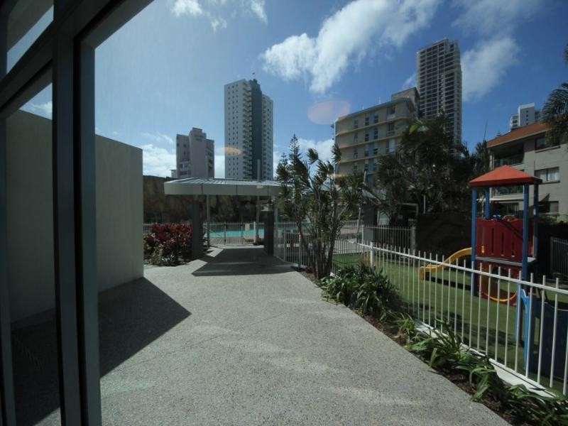 1103/18 Fern Street, Surfers Paradise QLD 4217