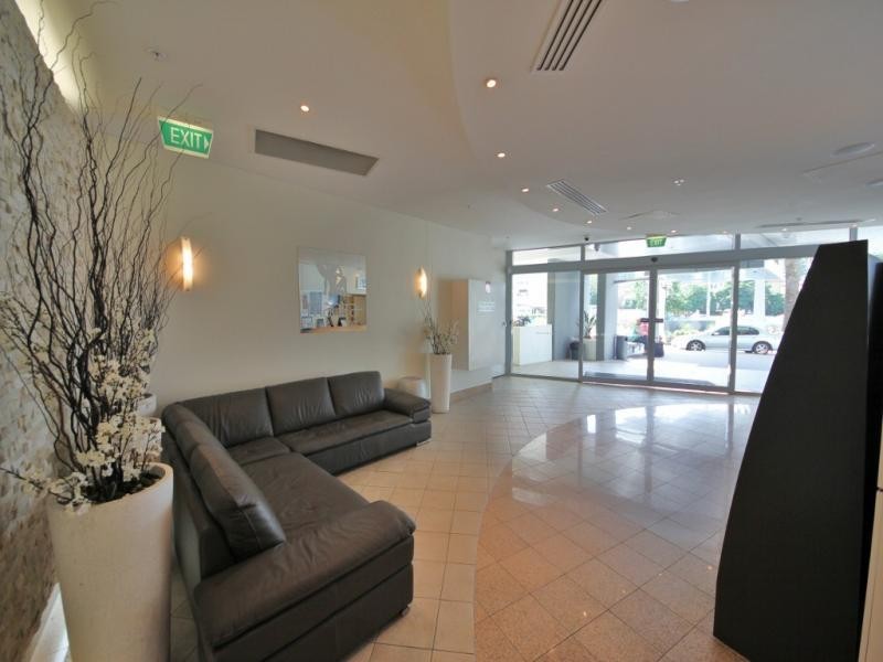 1103/18 Fern Street, Surfers Paradise QLD 4217