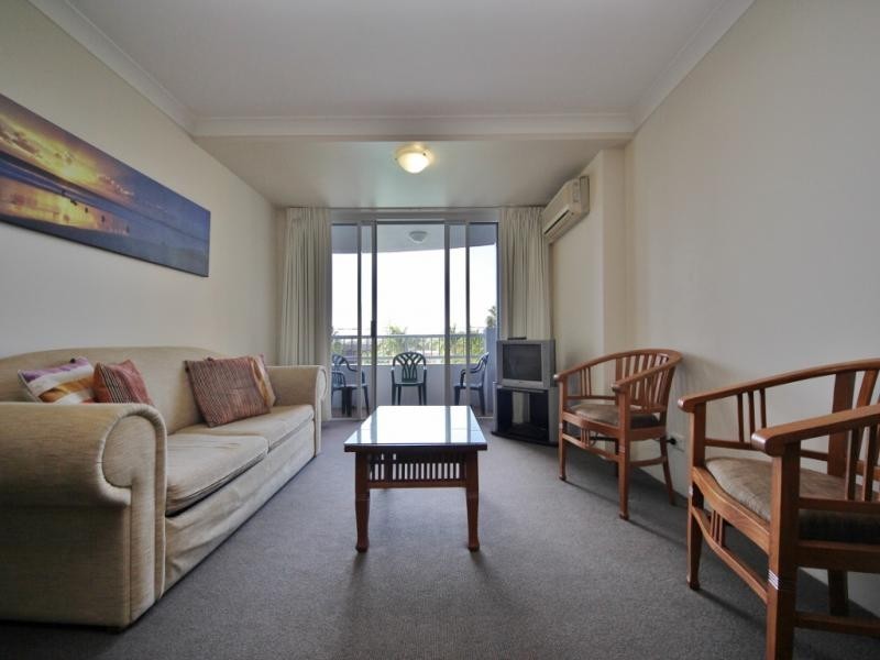 3035/2623 Gold Coast Highway, Broadbeach QLD 4218