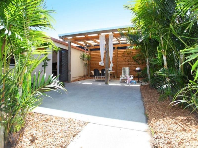 14 Fairway Drive, Clear Island Waters QLD 4226