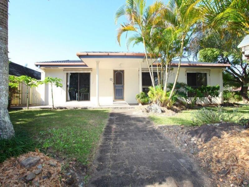 14 Fairway Drive, Clear Island Waters QLD 4226