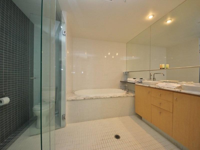 501/17-19 Albert Ave, Broadbeach QLD 4218