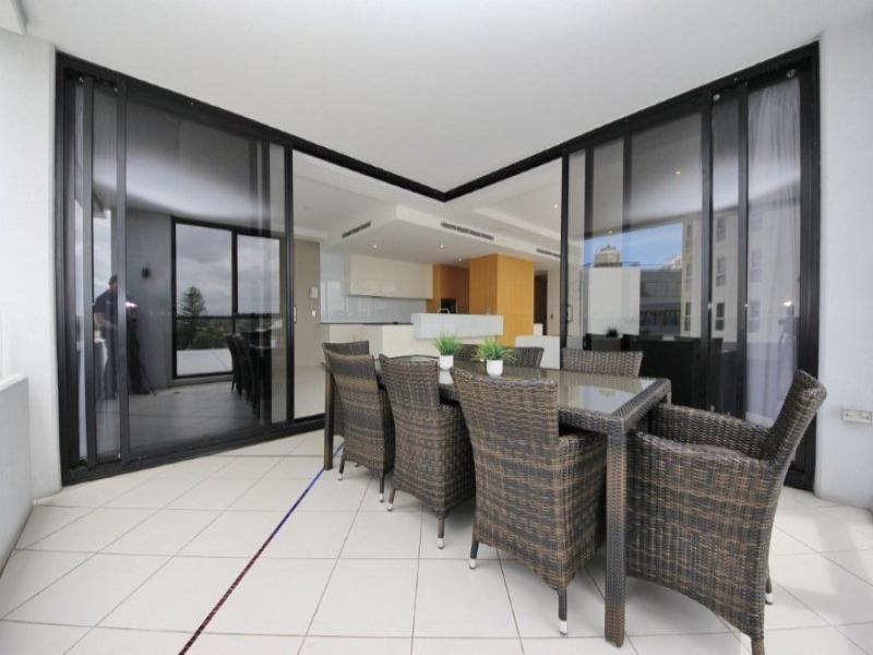 501/17-19 Albert Ave, Broadbeach QLD 4218