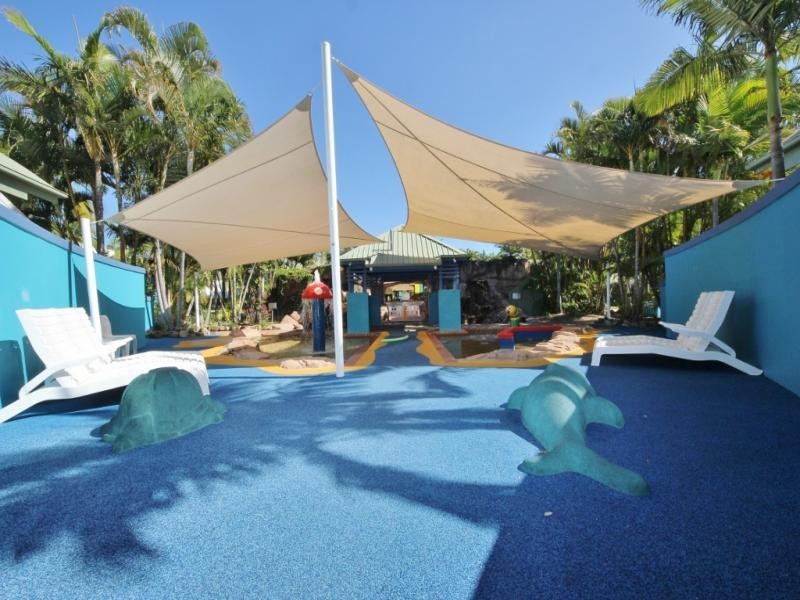 126/10 Alexandra Avenue, Broadbeach QLD 4218