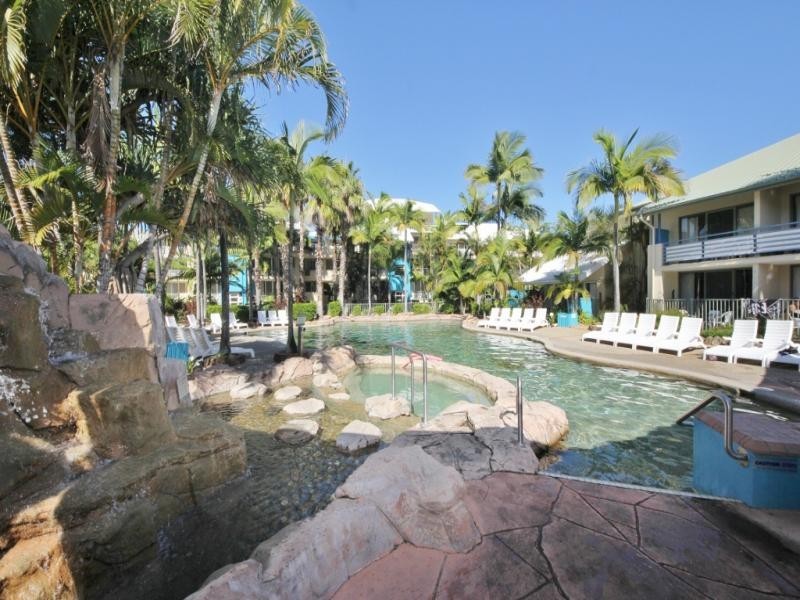 126/10 Alexandra Avenue, Broadbeach QLD 4218