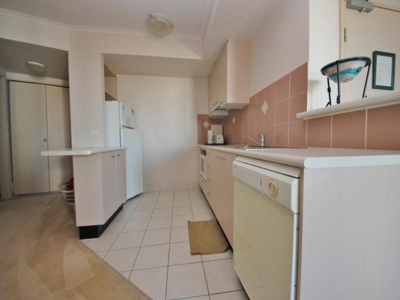 505/30 Surf Parade, Broadbeach QLD 4218