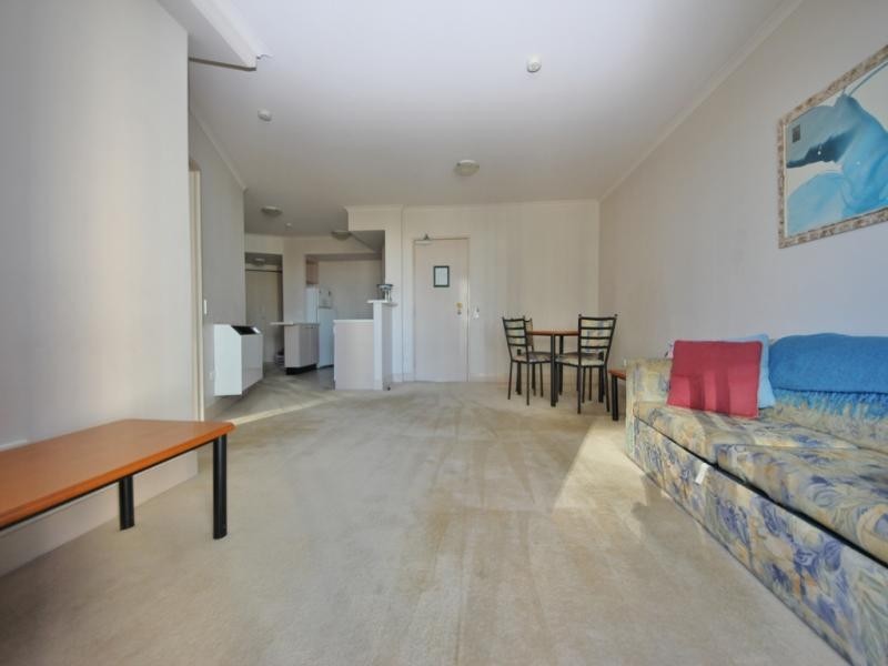 505/30 Surf Parade, Broadbeach QLD 4218