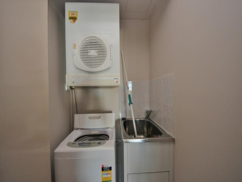 505/30 Surf Parade, Broadbeach QLD 4218