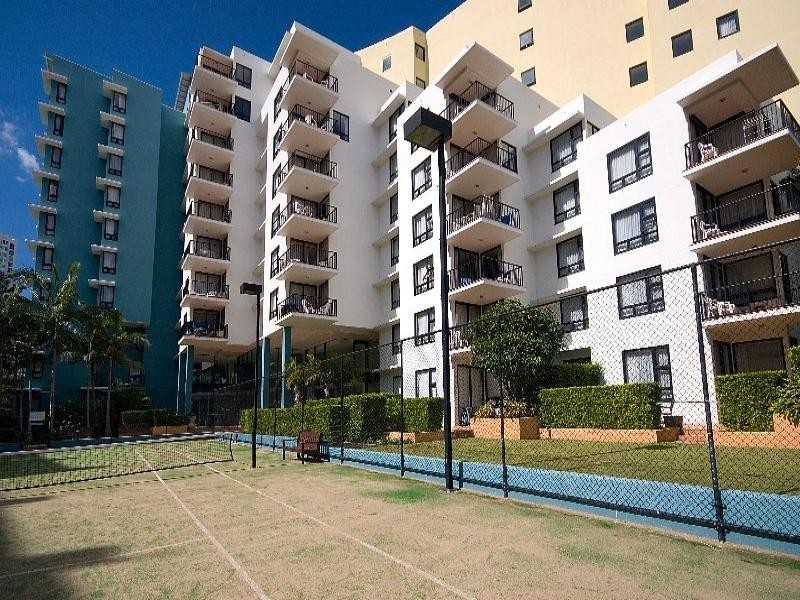 505/30 Surf Parade, Broadbeach QLD 4218