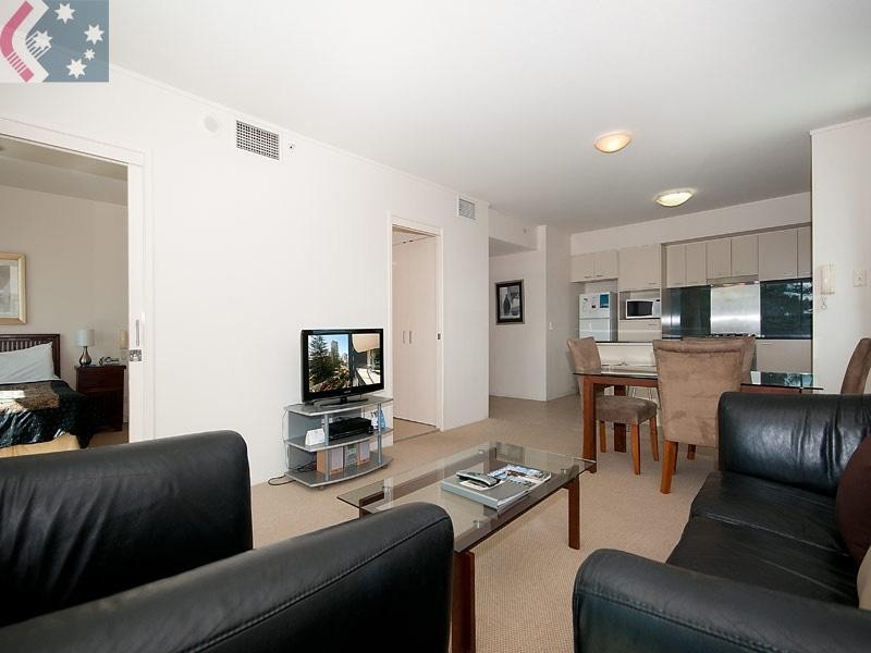 302/2685 Gold Coast Highway, Broadbeach QLD 4218