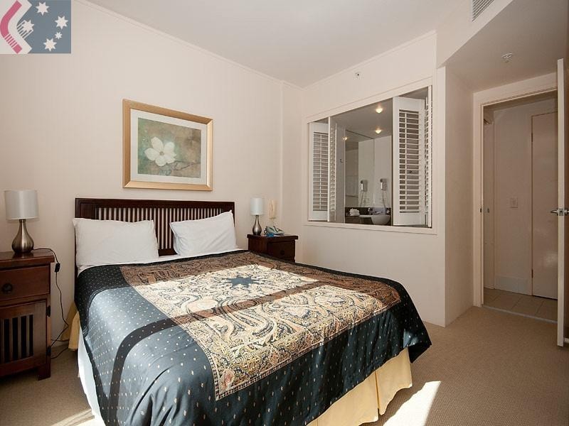 302/2685 Gold Coast Highway, Broadbeach QLD 4218