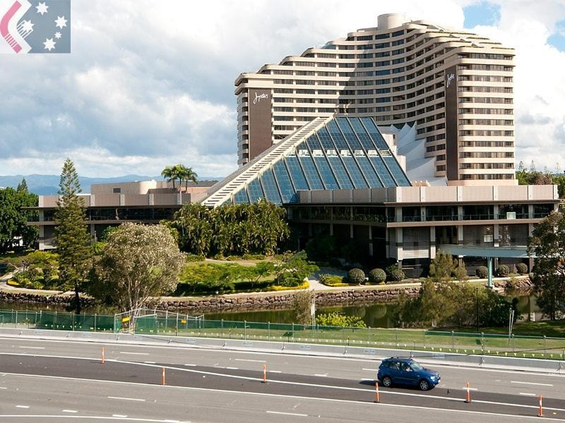 302/2685 Gold Coast Highway, Broadbeach QLD 4218