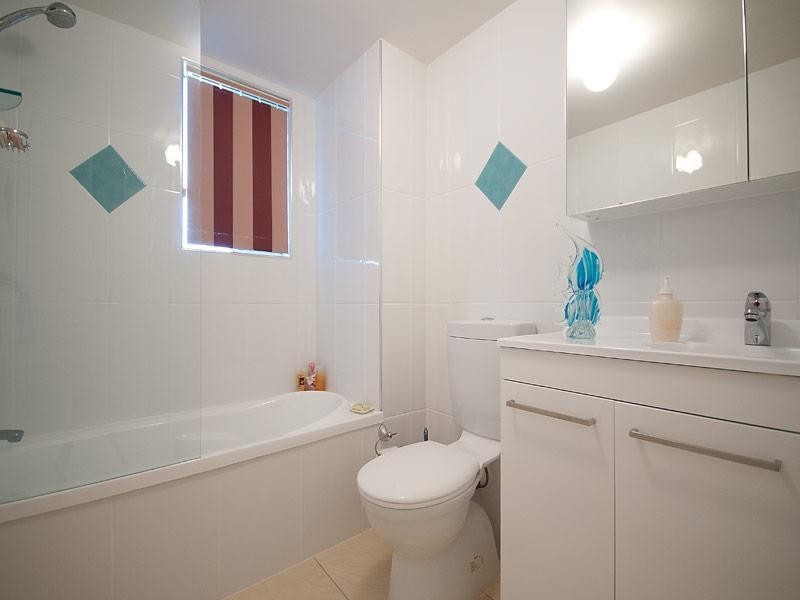 Broadbeach QLD 4218