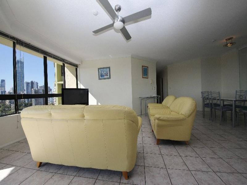 49/2890 Gold Coast Highway, Surfers Paradise QLD 4217