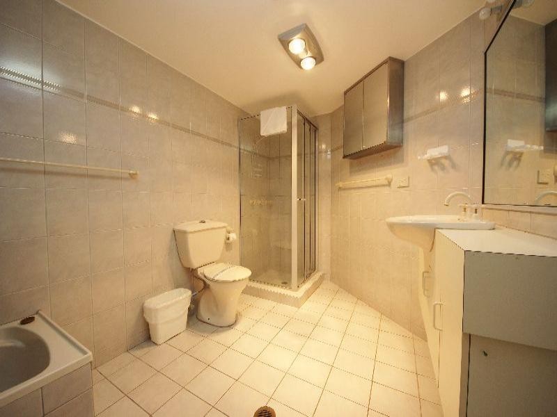 49/2890 Gold Coast Highway, Surfers Paradise QLD 4217