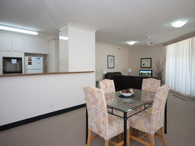 38/1 Albert Avenue, Broadbeach QLD 4218