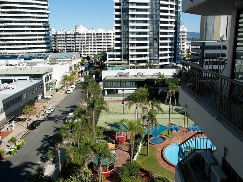 38/1 Albert Avenue, Broadbeach QLD 4218