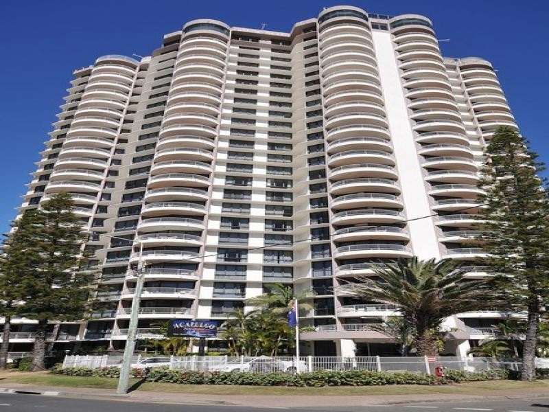 3/4 Thornton, Surfers Paradise QLD 4217